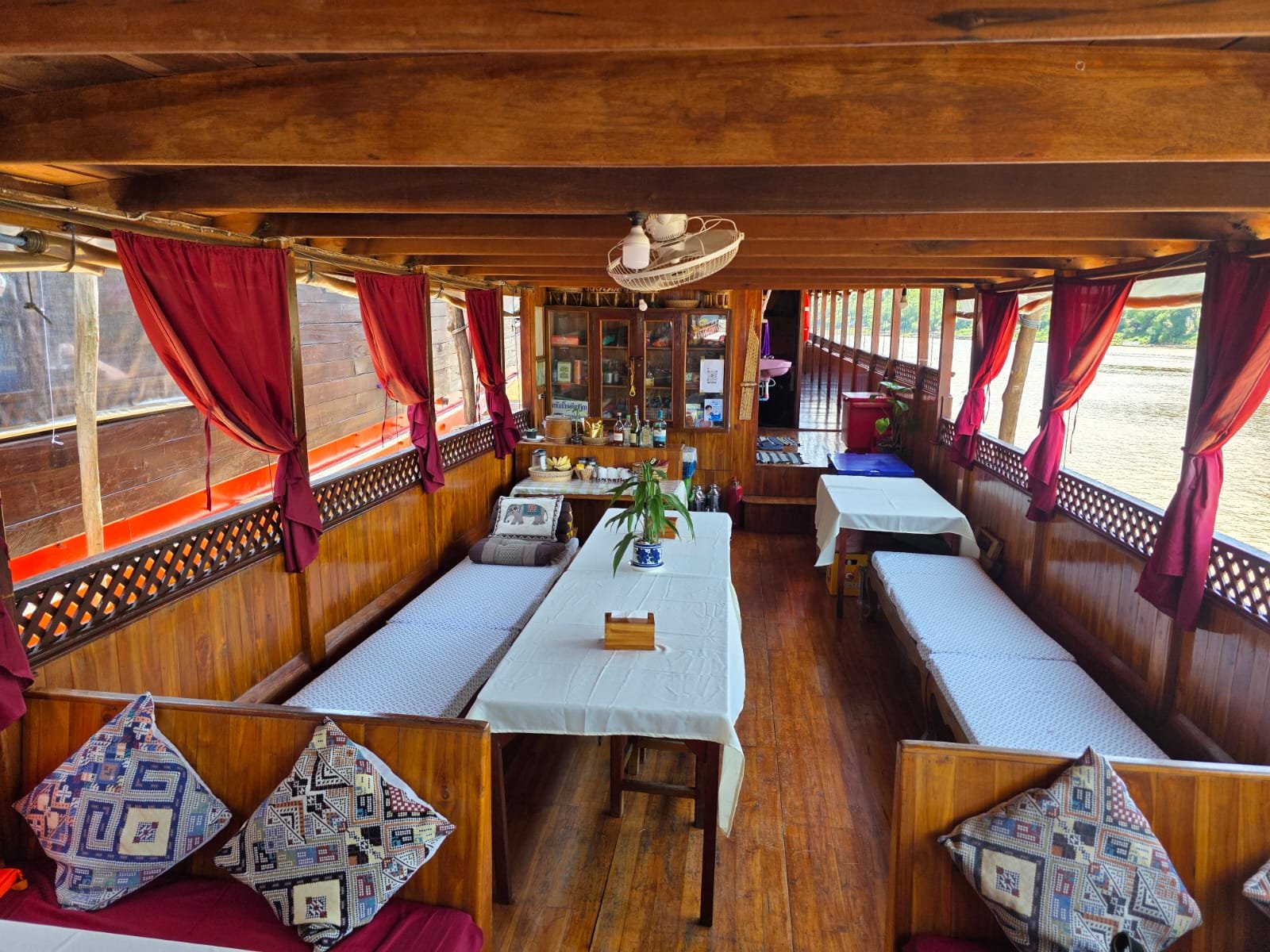 Mekong Cruise